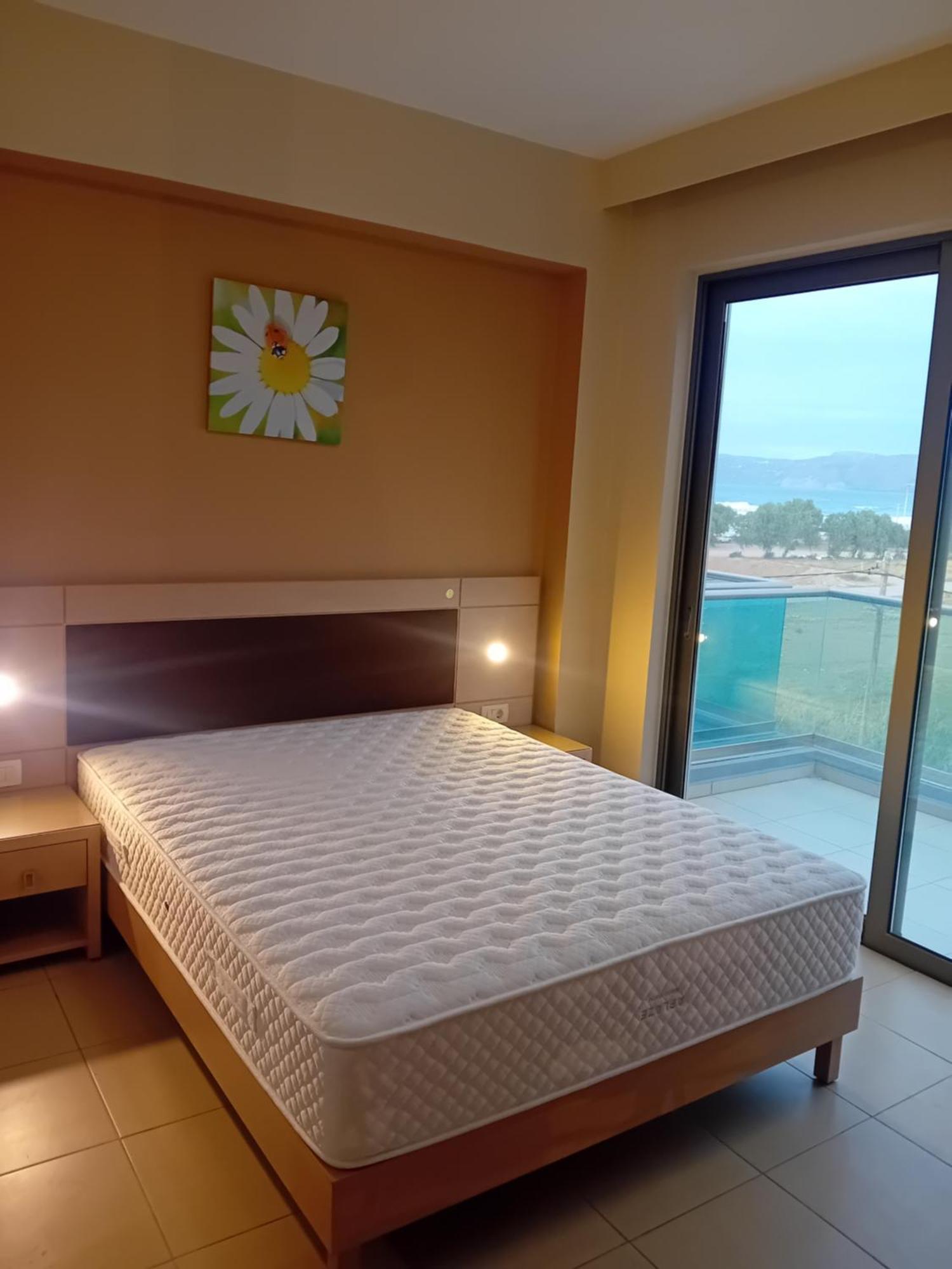 Crystal Bay Hotel Kissamos Exterior photo