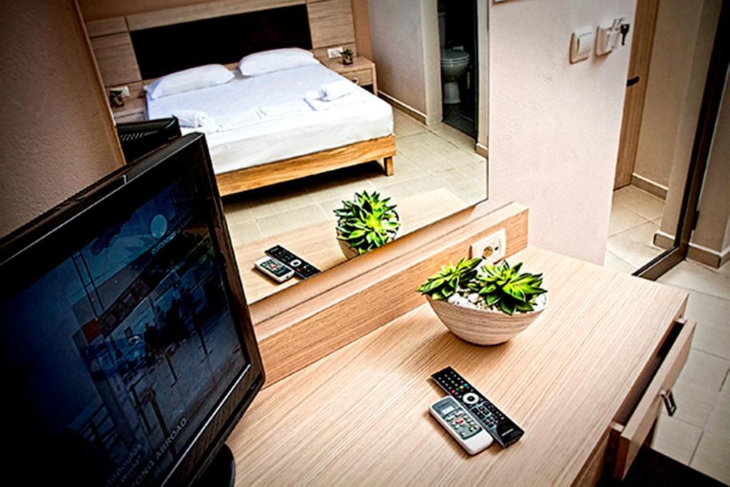 Crystal Bay Hotel Kissamos Room photo